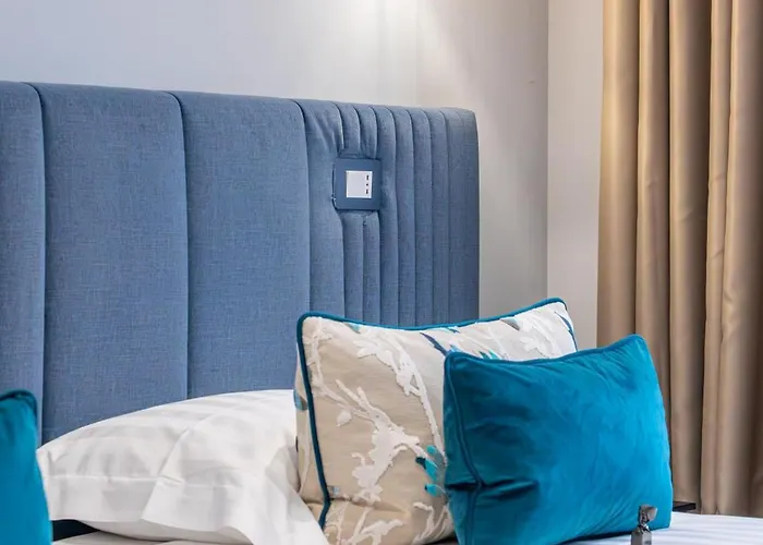 Nouvelle Maison Luxury Palace Affittacamere
