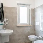 בית הארחה Nouvelle Maison Luxury Palace