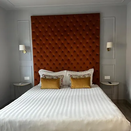 Nouvelle Maison Luxury Palace *