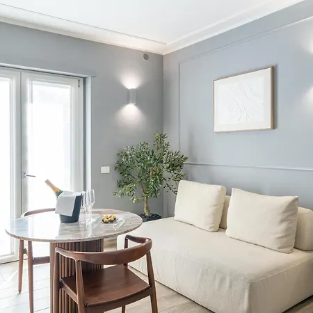 Nouvelle Maison Luxury Palace Vendégház 4*