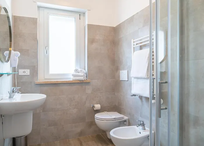 Nouvelle Maison Luxury Palace Guest house